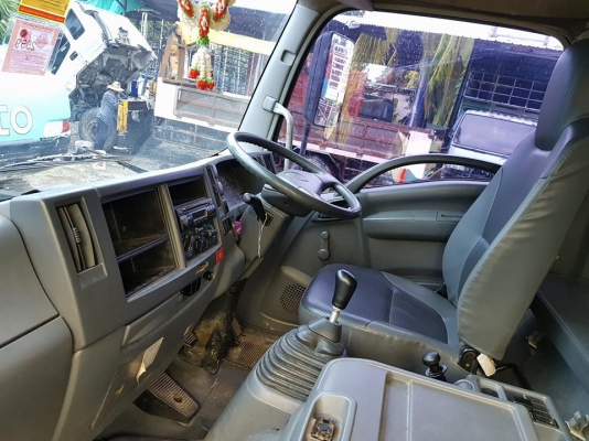 FVM300 สิบล้อเพลาเดียว ยาว 9.60 เครื่องดีคัสซีสวย รถห้างปี2552 พร้อมใช้งาน 1,600,000