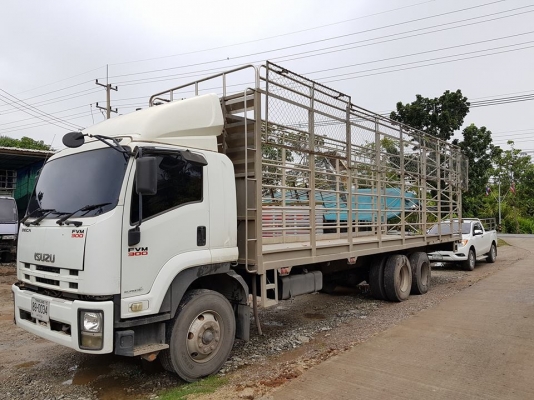 FVM300 สิบล้อเพลาเดียว ยาว 9.60 เครื่องดีคัสซีสวย รถห้างปี2552 พร้อมใช้งาน 1,600,000