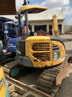 Komatsu PC40MR-2 #11332 นำเข้าจากญี่ปุ่น โทร. 080-6565422 (หนิง)