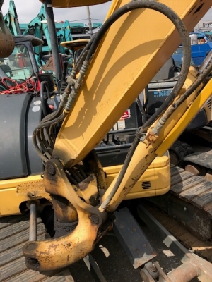 Komatsu PC40MR-2 #11332 นำเข้าจากญี่ปุ่น โทร. 080-6565422 (หนิง)