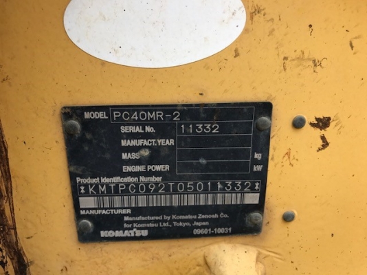 Komatsu PC40MR-2 #11332 นำเข้าจากญี่ปุ่น โทร. 080-6565422 (หนิง)