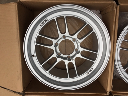 ล้อแม็ก RPF 1 ขอบ18 หน้า 9.5-10.5 งาน YUSTA  ของใหม่แกะกล่องครบชุด 4 วง 12000