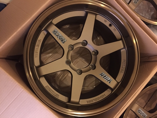 ล้อแม็ก TE37 ขอบ18 หน้า9.5-10.5 งานYUSTA  ของใหม่แกะกล่องครบชุด 4 วง 12000