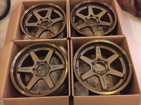 ล้อแม็ก TE37 ขอบ18 หน้า9.5-10.5 งานYUSTA  ของใหม่แกะกล่องครบชุด 4 วง 12000