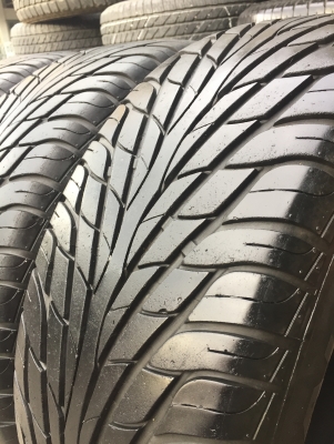 ยาง MAXXIS 265-60-18 ปี 15 ครบชุด 4 เส้น 5500 สภาพสวยๆไม่บวมไม่กินข้าง ดอกยางเหลือเยอะเอาไปวิ่งกันใด้อีกยาวค่ะ ยาง MAXXIS 265-60-18 ปี 15 ครบชุด 4 เส้น 5500 สภาพสวยๆไม่บวมไม่กินข้าง ดอกยางเหลือเยอะเอาไปวิ่งกันใด้อีกยาวค่ะ