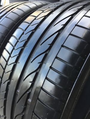 ยาง Bridgstone 245-40-18 ปี 14 made in poland 2 เส้น 2500 สวยๆไม่มีปะไม่บวมไม่กินข้างดอกยางเหลือเยอะ