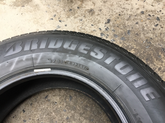 ยาง Bridgstone 195 R 15 ปี 16 ครบชุด 4 เส้น 5000 สวยๆไม่ไม่บวมไม่กินข้างดอกยางเหลือเยอะเอาไปวิ่งกันใ
