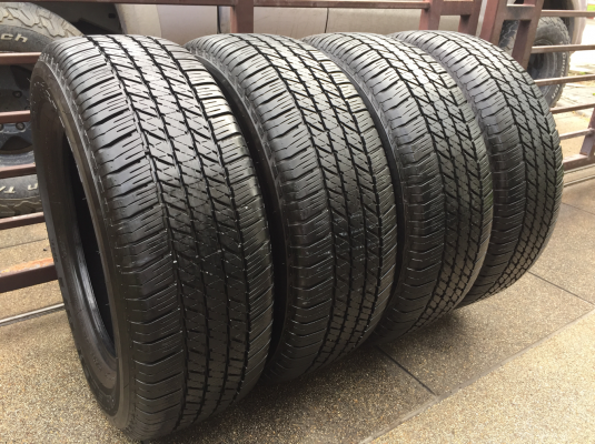 ยาง Bridgestone 265 60 18 ปลายปี16 ดอกเต็ม ไม่มีปะ ใช้ยาว ราคาไม่แพง