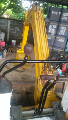 รถแบคโฮ MITSUBISHI MS030 เป็นซีเรียลสูง จะเป็น ME แล้ว รถเก่านอกพึ่งนำเข้ามา เครื่องดี ปั๊ทแรง แทร็กเหล็ก บูมอาร์มสวย ไฟฟ้าครบ มีเอกสารใบอินวอยซ์ ชุดจดทะเบียน