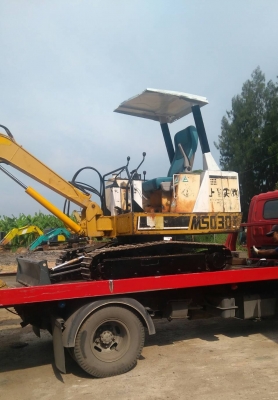 รถแบคโฮ MITSUBISHI MS030 เป็นซีเรียลสูง จะเป็น ME แล้ว รถเก่านอกพึ่งนำเข้ามา เครื่องดี ปั๊ทแรง แทร็กเหล็ก บูมอาร์มสวย ไฟฟ้าครบ มีเอกสารใบอินวอยซ์ ชุดจดทะเบียน