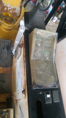 รถแบคโฮ MITSUBISHI MS030 เป็นซีเรียลสูง จะเป็น ME แล้ว รถเก่านอกพึ่งนำเข้ามา เครื่องดี ปั๊ทแรง แทร็กเหล็ก บูมอาร์มสวย ไฟฟ้าครบ มีเอกสารใบอินวอยซ์ ชุดจดทะเบียน