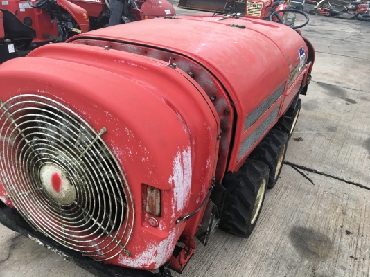 รถพ่นยา 6x6 แอร์บัส