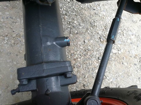 คูโบต้า L3608SP 4 WD...ตัวเปล่าแน่นๆ ทำงาน 413 ชั่วโมง..ราคา 288000 บาท..โทร.0856511968