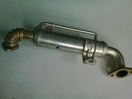 ท่อ EGR เดิมๆติดรถ ISUZU D-MAX