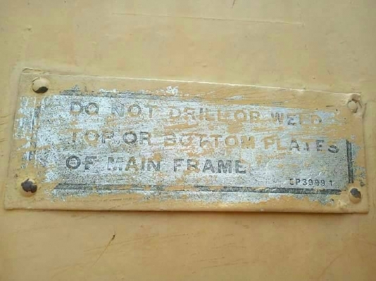 ขาย 1,650,000  รถเกรดเดอร์ CAT140 G 72 v เครื่องดี เกียร์แรง เอวแน่น ยางดี มีเก๋ง เอกสารแจ้งจำหน่าย รถอยู่ สระแก้ว 090-772-3710 090-772-3708