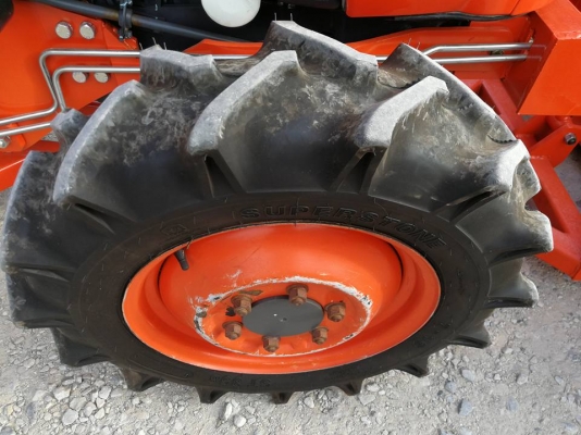 คูโบต้า..L3008DT 4 WD..ดันหน้า..ตัดหญ้าใหม่ 298000 บาท..โทร..0856511968