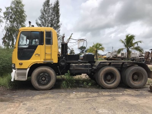 ขาย 365,000 บาท HINO PROFIA 2 เพลา เครื่อง EP100-285 แรง หัวบาง ยางดี คัสชีสวย เอกสารเล่มทะเบียน รถอ