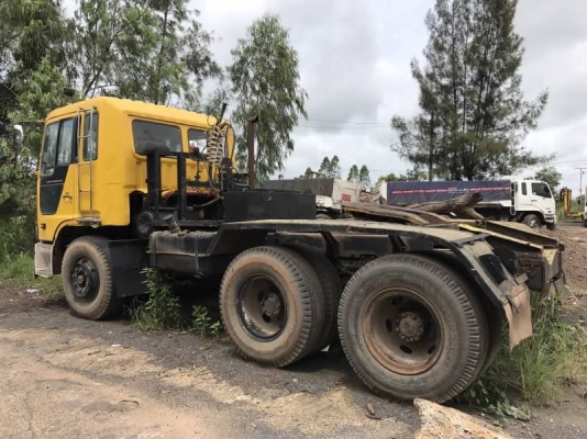 ขาย 365,000 บาท HINO PROFIA 2 เพลา เครื่อง EP100-285 แรง หัวบาง ยางดี คัสชีสวย เอกสารเล่มทะเบียน รถอ