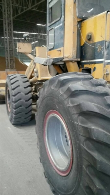 ขายรถตัก KOMATSU WA300-1 ขายรถตัก KOMATSU WA300-1