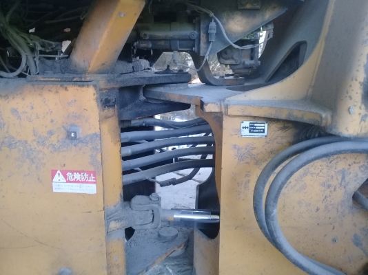 ขายรถตัก KOMATSU WA300-1 ขายรถตัก KOMATSU WA300-1