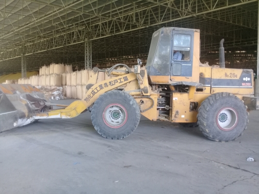 ขายรถตัก KOMATSU WA300-1 ขายรถตัก KOMATSU WA300-1