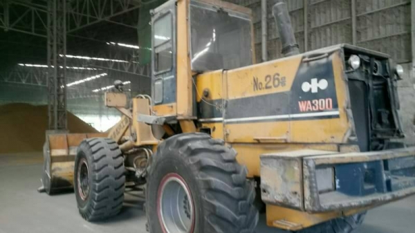 ขายรถตัก KOMATSU WA300-1 ขายรถตัก KOMATSU WA300-1