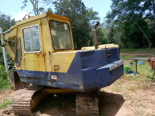 ขายรถแบคโฮ KOMATSU PC60-2 ราคา 350,000 ช่วงล่างใหม่ สภาพรถสวย พร้อมใช้งาน รถตรัง ขายรถแบคโฮ KOMATSU PC60-2 ราคา 350,000 ช่วงล่างใหม่ สภาพรถสวย พร้อมใช้งาน รถตรัง