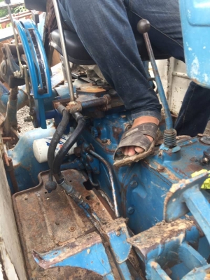 FORD6600T-5 อุปกรดันหน้า.  ผาน7. ของCMT รถสวยมาก