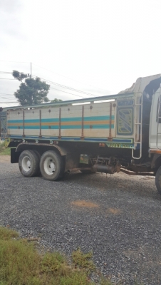 ขายสิบล้อ  195