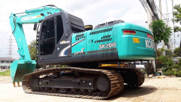 ขายรถแบ็คโฮ KOBELCO SK200-8 YN12 SuperX สภาพนางฟ้า ใช้งาน 6,5xx ชั่วโมง