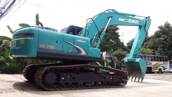 ขายรถแบ็คโฮ KOBELCO SK200-8 YN12 SuperX สภาพนางฟ้า ใช้งาน 6,5xx ชั่วโมง