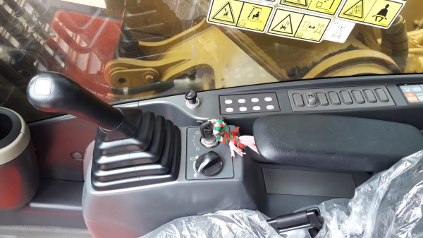 ขายรถแบ็คโฮ CAT320D GCสภาพนางฟ้า สวย เต็ม ทำงานสมบูรณ์ทุกระบบ