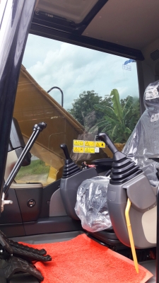 ขายรถแบ็คโฮ CAT320D GCสภาพนางฟ้า สวย เต็ม ทำงานสมบูรณ์ทุกระบบ