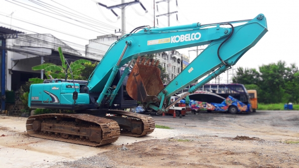 ขายรถแบ็คโฮ KOBELCO SK200-8 YN12 SuperX สภาพดีพร้อมใช้งาน ใช้งาน 8,562 ชั่วโมง