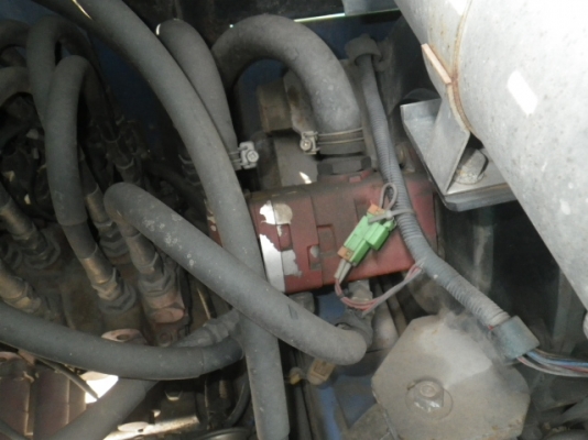 รถกระเช้า Maeda รุ่น HF090 สภาพสวยราคาไม่แพงคับ