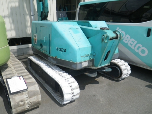 รถกระเช้า Maeda รุ่น HF090 สภาพสวยราคาไม่แพงคับ