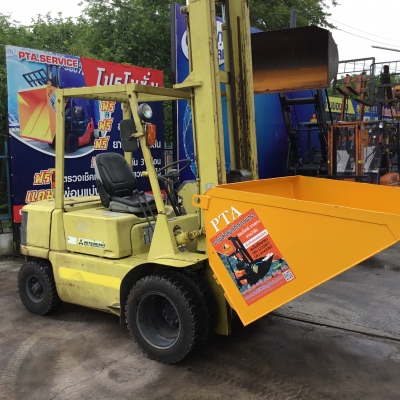 ขายรถโฟล์คลิฟท์มือสองสำหรับตักยางพาราตักทะลายปาล์มขนาด2.5ตัน