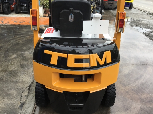 ขายรถโฟล์คลิฟท์มือสองสำหรับตักก้อนยางพาราตักยางถ้วยตักเศษยาง