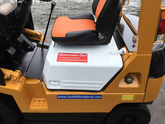 ขายรถโฟล์คลิฟท์มือสองสำหรับตักก้อนยางพาราตักยางถ้วยตักเศษยาง