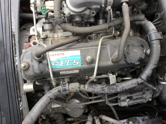 ขายรถโฟล์คลิฟท์เก่ามือสองนำเข้าจากปรัเทศญี่ปุ่น100\%ยังไม่เคยผ่านการใช้งานในเมืองไทยมาก่อน