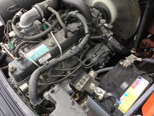 ขายรถโฟล์คลิฟท์เก่ามือสองนำเข้าจากปรัเทศญี่ปุ่น100\%ยังไม่เคยผ่านการใช้งานในเมืองไทยมาก่อน