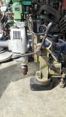 ** SOLD ** สว่านแม่เหล็ก ATORI ขนาด 30 mm ไฟบ้าน 220V พร้อมใช้ ** SOLD ** สว่านแม่เหล็ก ATORI ขนาด 30 mm ไฟบ้าน 220V พร้อมใช้