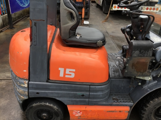 ขายรถโฟล์คลิฟท์เก่ามือสองนำเข้าจากประเทศญี่ปุ่นขนาด1.5ตันดีเชล