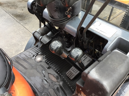 ขายรถโฟล์คลิฟท์เก่ามือสองนำเข้าจากประเทศญี่ปุ่นขนาด1.5ตันดีเชล