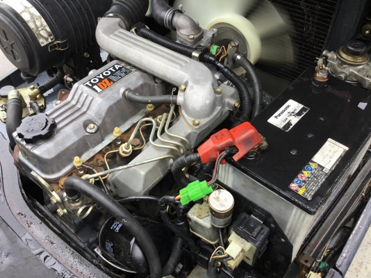 ขายรถโฟล์คลิฟท์เก่ามือสองนำเข้าจากประเทศญี่ปุ่นขนาด1.5ตันดีเชล