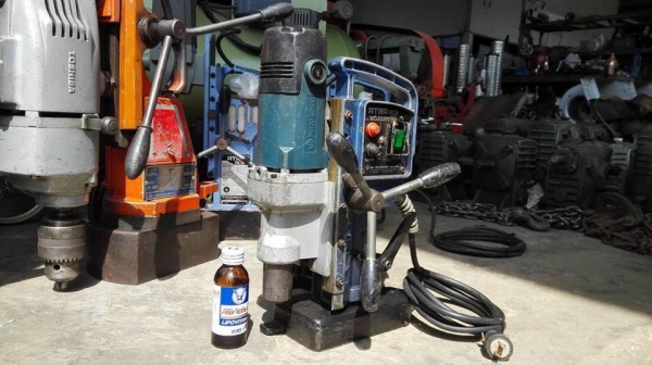 ** SOLD ** สว่านแม่เหล็กเจ็ทบอส NITTO 32 mm ไฟบ้าน 220V พร้อมใช้ ** SOLD ** สว่านแม่เหล็กเจ็ทบอส NITTO 32 mm ไฟบ้าน 220V พร้อมใช้