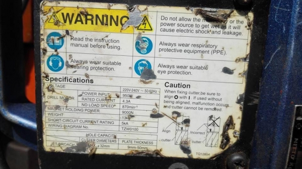 ** SOLD ** สว่านแม่เหล็กเจ็ทบอส NITTO 32 mm ไฟบ้าน 220V พร้อมใช้ ** SOLD ** สว่านแม่เหล็กเจ็ทบอส NITTO 32 mm ไฟบ้าน 220V พร้อมใช้