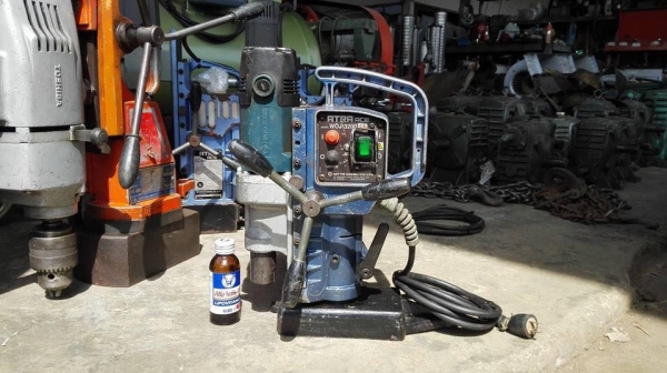 ** SOLD ** สว่านแม่เหล็กเจ็ทบอส NITTO 32 mm ไฟบ้าน 220V พร้อมใช้