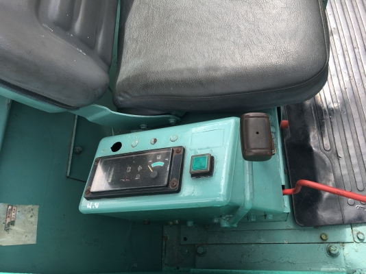 รถขุดเล็ก Yanmar B27-2 สภาพสวยๆเก่านอก สภาพแน่นทั้งคัน  ชั่วโมงน้อย แทรคยางหนา พร้อมลงงาน สนใจติดต่อ Line ID: Kongniwatsiri