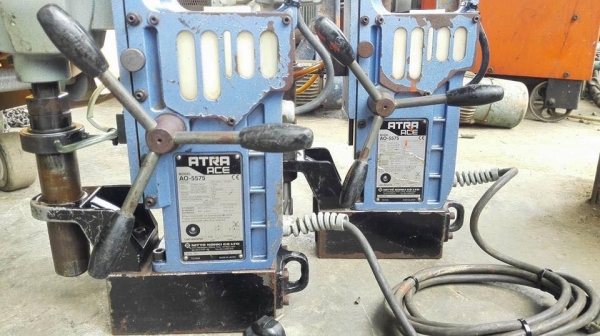 ** SOLD ** สว่านแม่เหล็กเจ็ทบอส NITTO 50 mm ไฟบ้าน 220V พร้อมใช้ ** SOLD ** สว่านแม่เหล็กเจ็ทบอส NITTO 50 mm ไฟบ้าน 220V พร้อมใช้